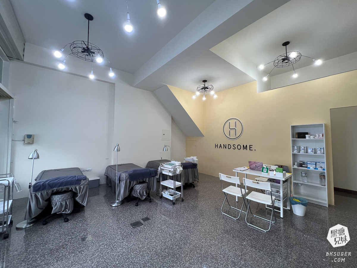 高雄平價做臉推薦|帥哥美容工作室-小港店|高雄6分店-質感好的做臉工作室不推銷路線&藻針體驗 - 第2張圖 高雄平價做臉推薦|帥哥美容工作室-小港店|高雄6分店-質感好的做臉工作室不推銷路線&藻針體驗