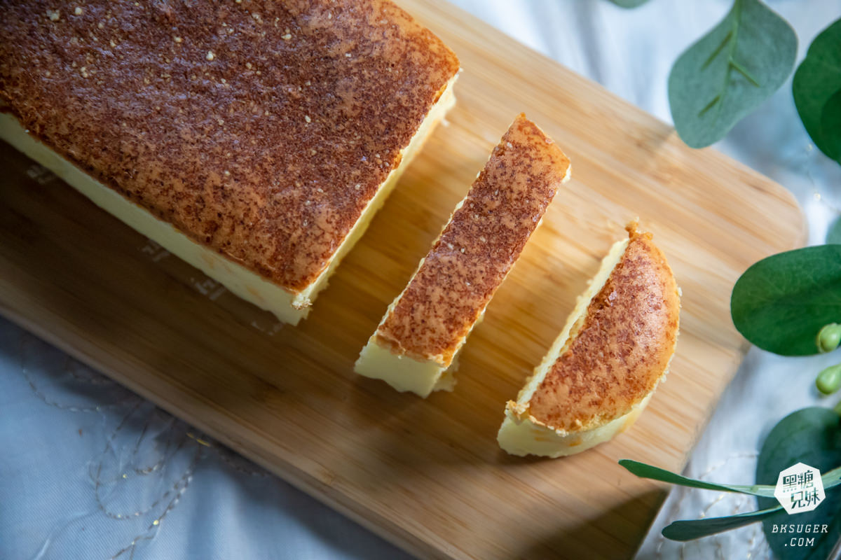 彌月蛋糕推薦|馬可先生彌月蛋糕試吃|全省可取貨送禮最方便-孕媽咪的最愛 - 第33張圖 鹹乳酪起士的花紋很特別