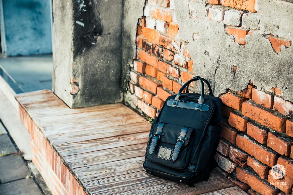 男女筆電背包推薦|瑞典品牌GASTON LUGA|沉靜的文藝格調-多功能多分隔筆電背包 - 第7張圖 男女筆電背包推薦|瑞典品牌GASTON LUGA|沉靜的文藝格調-多功能多分隔筆電背包