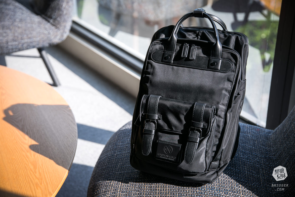 男女筆電背包推薦|瑞典品牌GASTON LUGA|沉靜的文藝格調-多功能多分隔筆電背包 - 第9張圖 男女筆電背包推薦|瑞典品牌GASTON LUGA|沉靜的文藝格調-多功能多分隔筆電背包