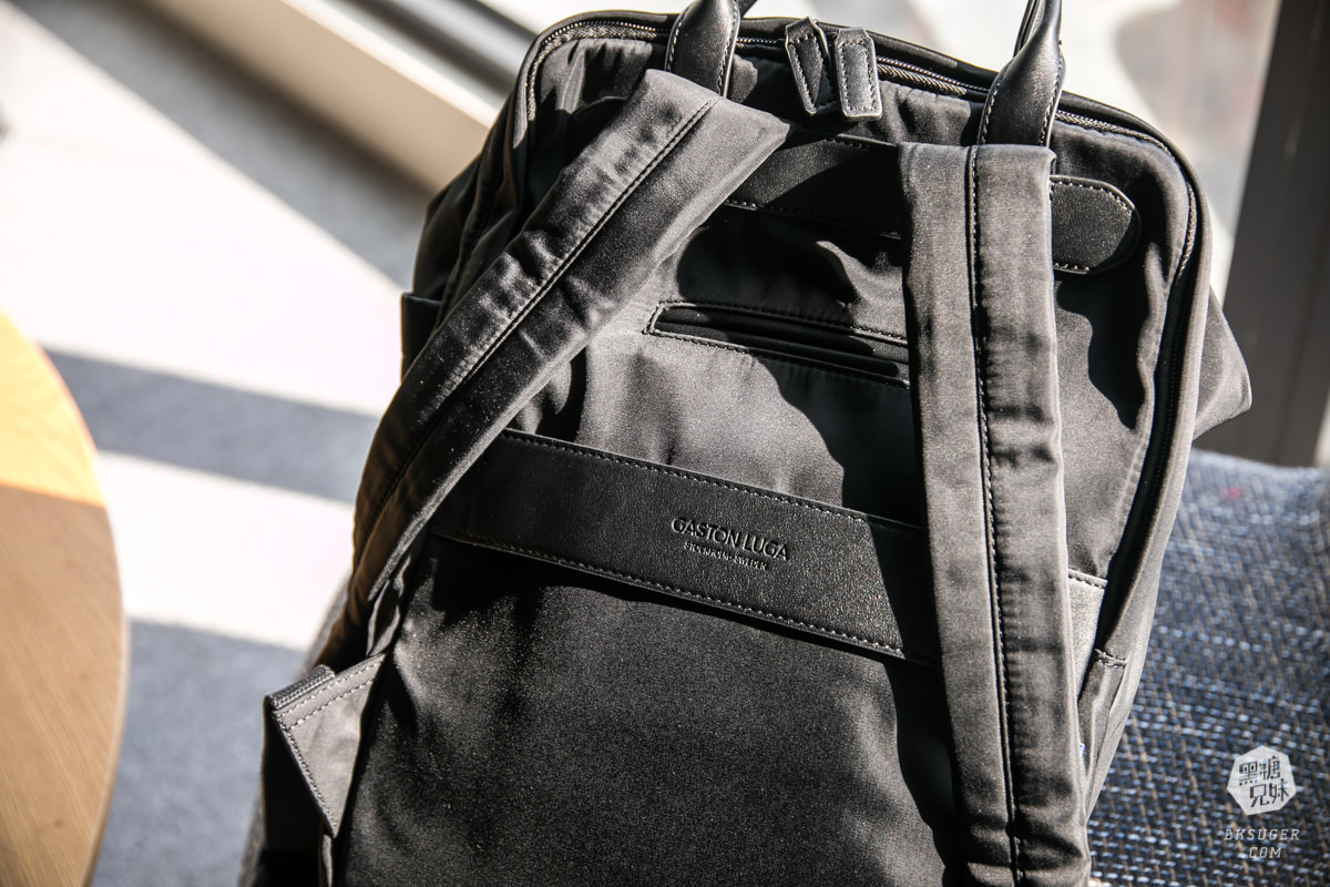 男女筆電背包推薦|瑞典品牌GASTON LUGA|沉靜的文藝格調-多功能多分隔筆電背包 - 第10張圖 男女筆電背包推薦|瑞典品牌GASTON LUGA|沉靜的文藝格調-多功能多分隔筆電背包