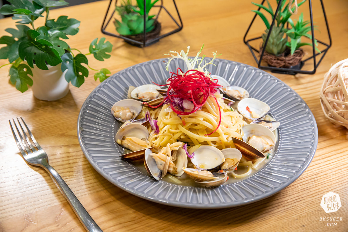 文山特區早午餐|金茂宜咖啡文濱店|首創免費占卜的晚餐體驗|鳳山包場場地推薦 - 第8張圖 文山特區早午餐|金茂宜咖啡文濱店|首創免費占卜的晚餐體驗|鳳山包場場地推薦