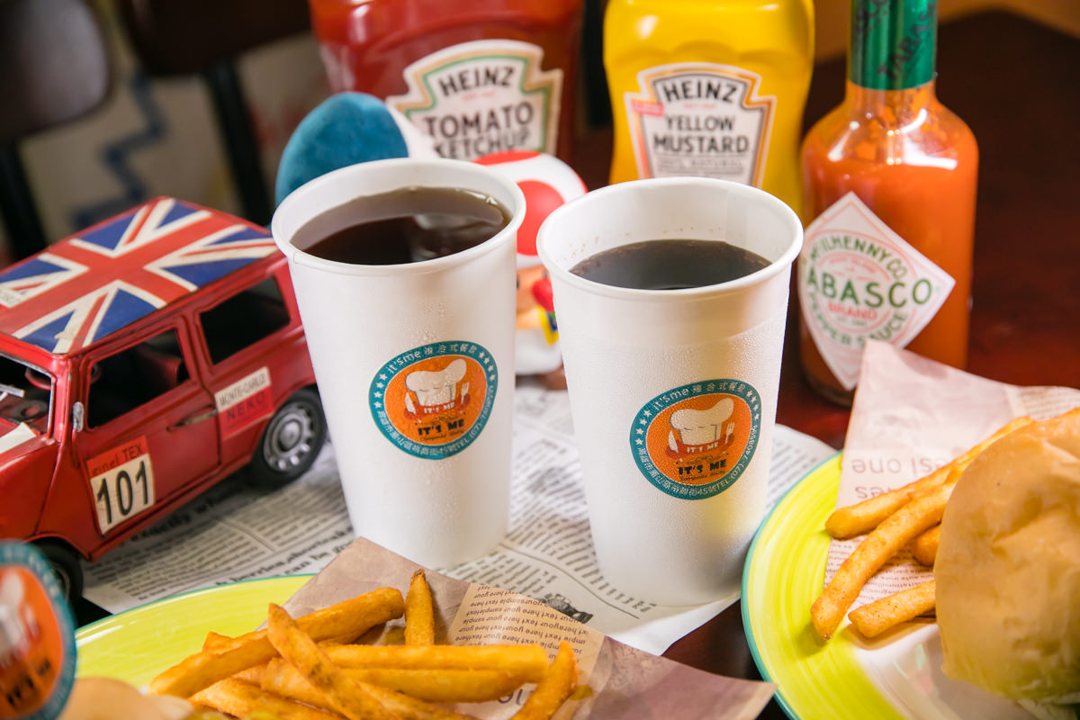 新崛江美食漢堡店|回到學生時期的It’s me Burger Party美式漢堡|全天候供餐輕食漢堡三明治| - 第12張圖 新崛江美食漢堡店|回到學生時期的It’s me Burger Party美式漢堡|全天候供餐輕食漢堡三明治|