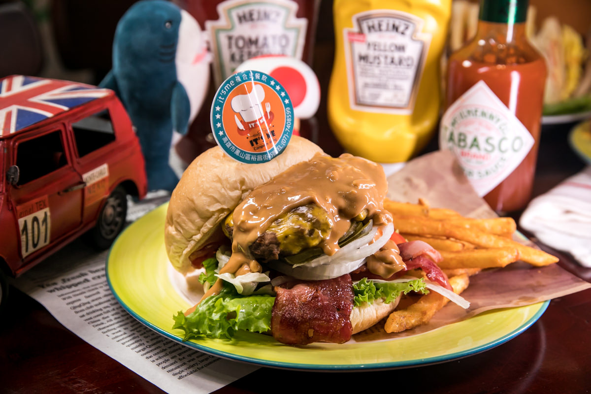 新崛江美食漢堡店|回到學生時期的It’s me Burger Party美式漢堡|全天候供餐輕食漢堡三明治| - 第17張圖 新崛江美食漢堡店|回到學生時期的It’s me Burger Party美式漢堡|全天候供餐輕食漢堡三明治|