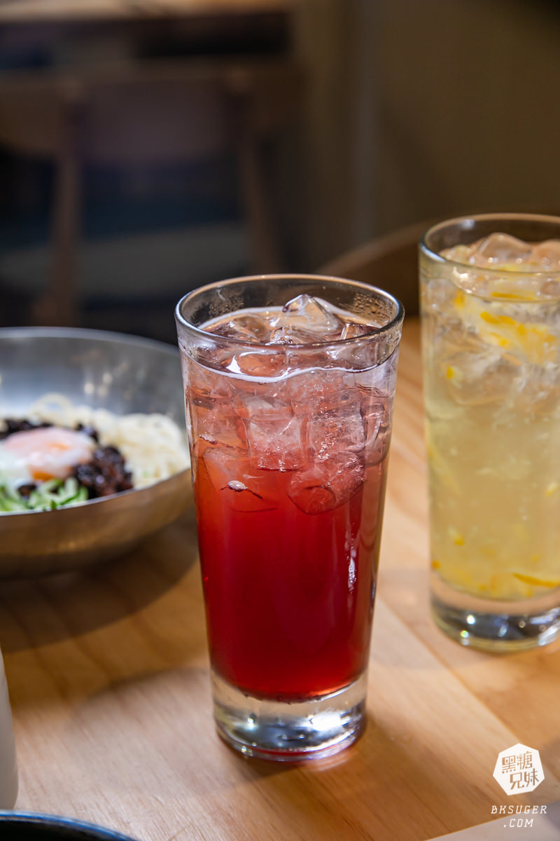 高雄東京純豆腐SOGO店|溫柔口感日系豆腐鍋物|鹽鹵豆腐入口即化,下午不間斷用餐時間,聚餐方便 - 第36張圖 高雄東京純豆腐SOGO店|溫柔口感日系豆腐鍋物|鹽鹵豆腐入口即化,下午不間斷用餐時間,聚餐方便