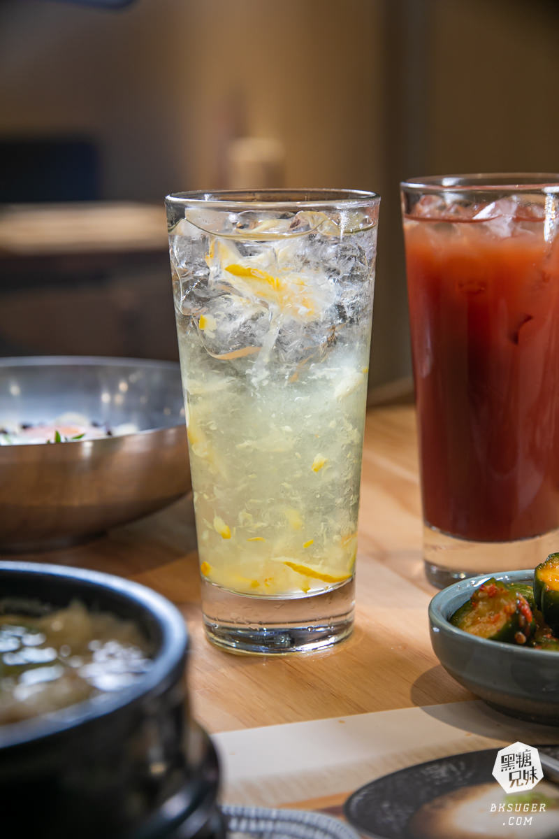 高雄東京純豆腐SOGO店|溫柔口感日系豆腐鍋物|鹽鹵豆腐入口即化,下午不間斷用餐時間,聚餐方便 - 第37張圖 高雄東京純豆腐SOGO店|溫柔口感日系豆腐鍋物|鹽鹵豆腐入口即化,下午不間斷用餐時間,聚餐方便