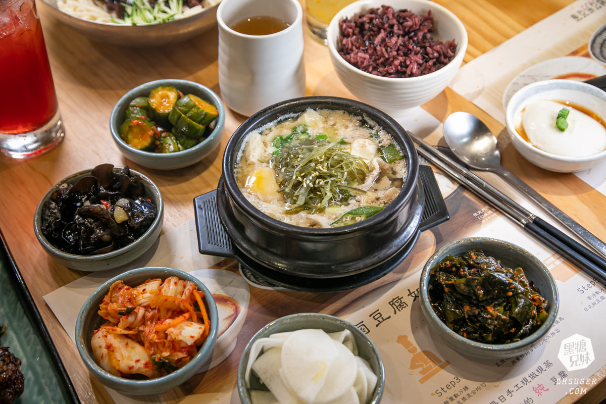 高雄東京純豆腐SOGO店|溫柔口感日系豆腐鍋物|鹽鹵豆腐入口即化,下午不間斷用餐時間,聚餐方便 - 第16張圖 高雄東京純豆腐SOGO店|溫柔口感日系豆腐鍋物|鹽鹵豆腐入口即化,下午不間斷用餐時間,聚餐方便