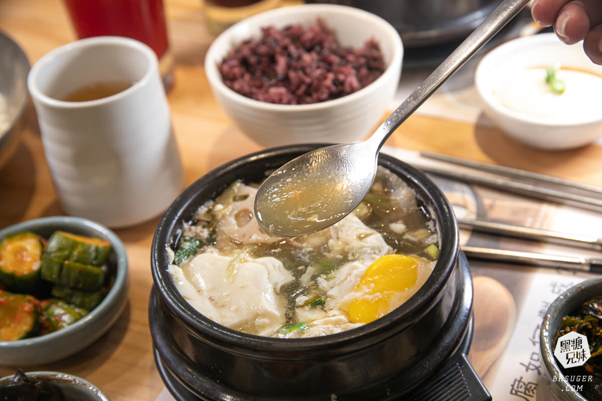 高雄東京純豆腐SOGO店|溫柔口感日系豆腐鍋物|鹽鹵豆腐入口即化,下午不間斷用餐時間,聚餐方便 - 第20張圖 高雄東京純豆腐SOGO店|溫柔口感日系豆腐鍋物|鹽鹵豆腐入口即化,下午不間斷用餐時間,聚餐方便