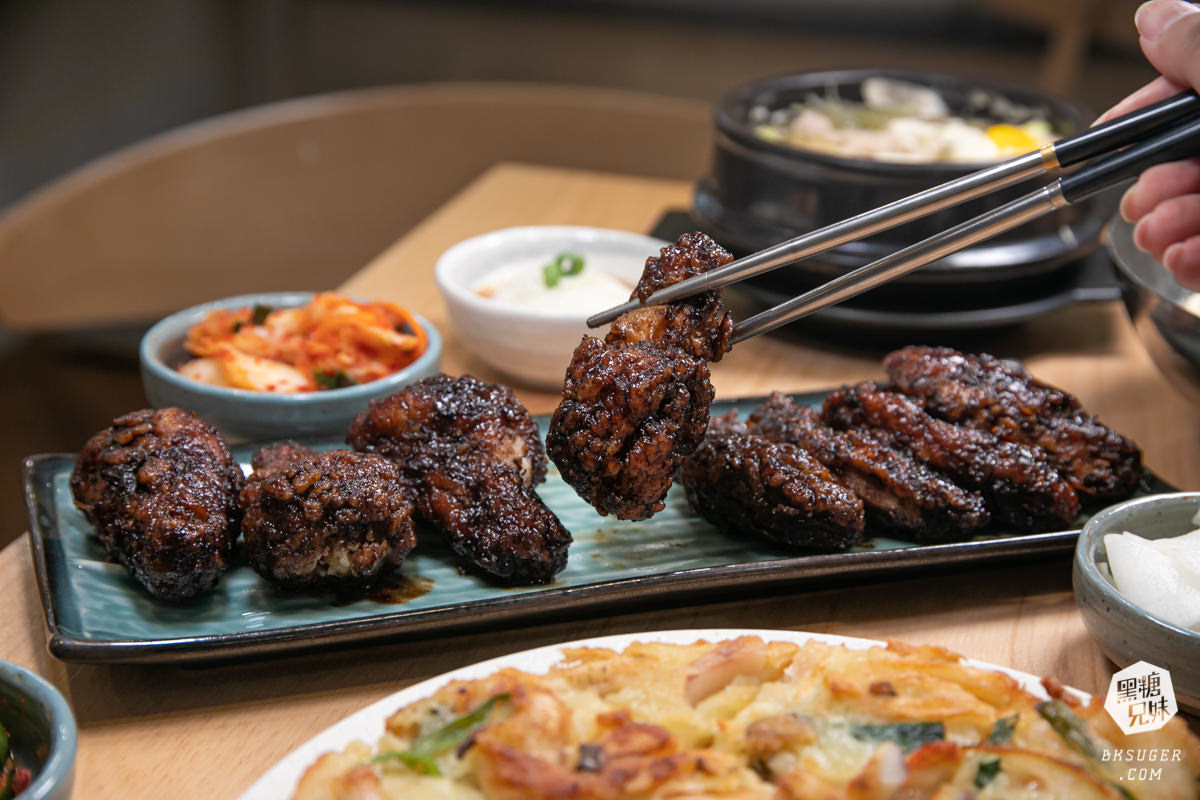 高雄東京純豆腐SOGO店|溫柔口感日系豆腐鍋物|鹽鹵豆腐入口即化,下午不間斷用餐時間,聚餐方便 - 第33張圖 高雄東京純豆腐SOGO店|溫柔口感日系豆腐鍋物|鹽鹵豆腐入口即化,下午不間斷用餐時間,聚餐方便