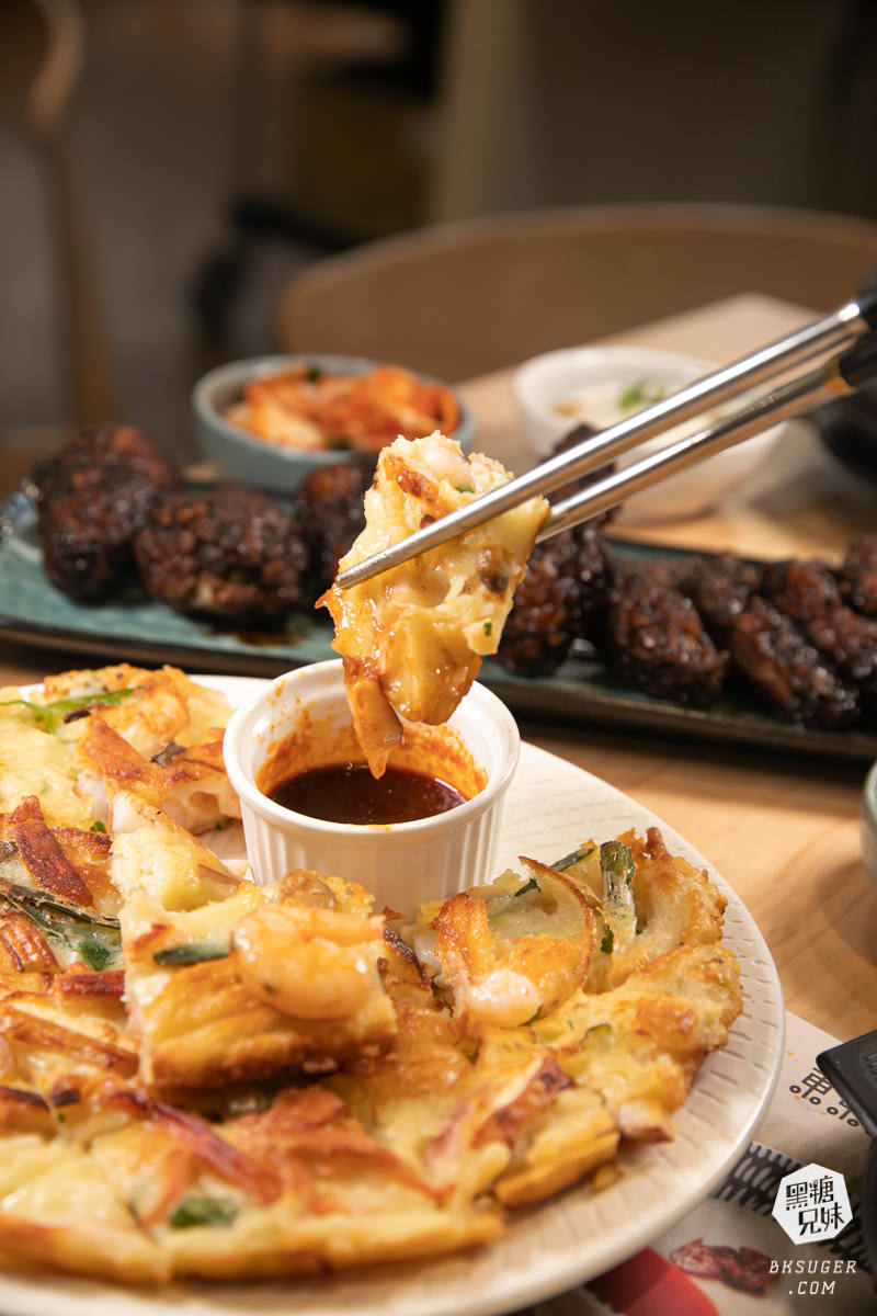 高雄東京純豆腐SOGO店|溫柔口感日系豆腐鍋物|鹽鹵豆腐入口即化,下午不間斷用餐時間,聚餐方便 - 第28張圖 高雄東京純豆腐SOGO店|溫柔口感日系豆腐鍋物|鹽鹵豆腐入口即化,下午不間斷用餐時間,聚餐方便