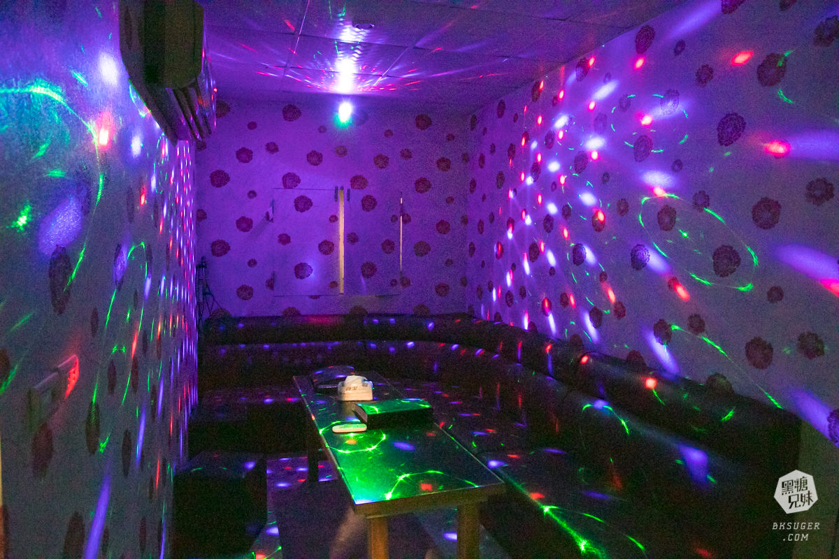 林園美食|1415水母貨櫃咖啡|經典龍虎斑一魚多吃|林園濕地公園旁的咖啡雅座、在地KTV練唱場| - 第49張圖 林園美食|1415水母貨櫃咖啡|經典龍虎斑一魚多吃|林園濕地公園旁的咖啡雅座、在地KTV練唱場|