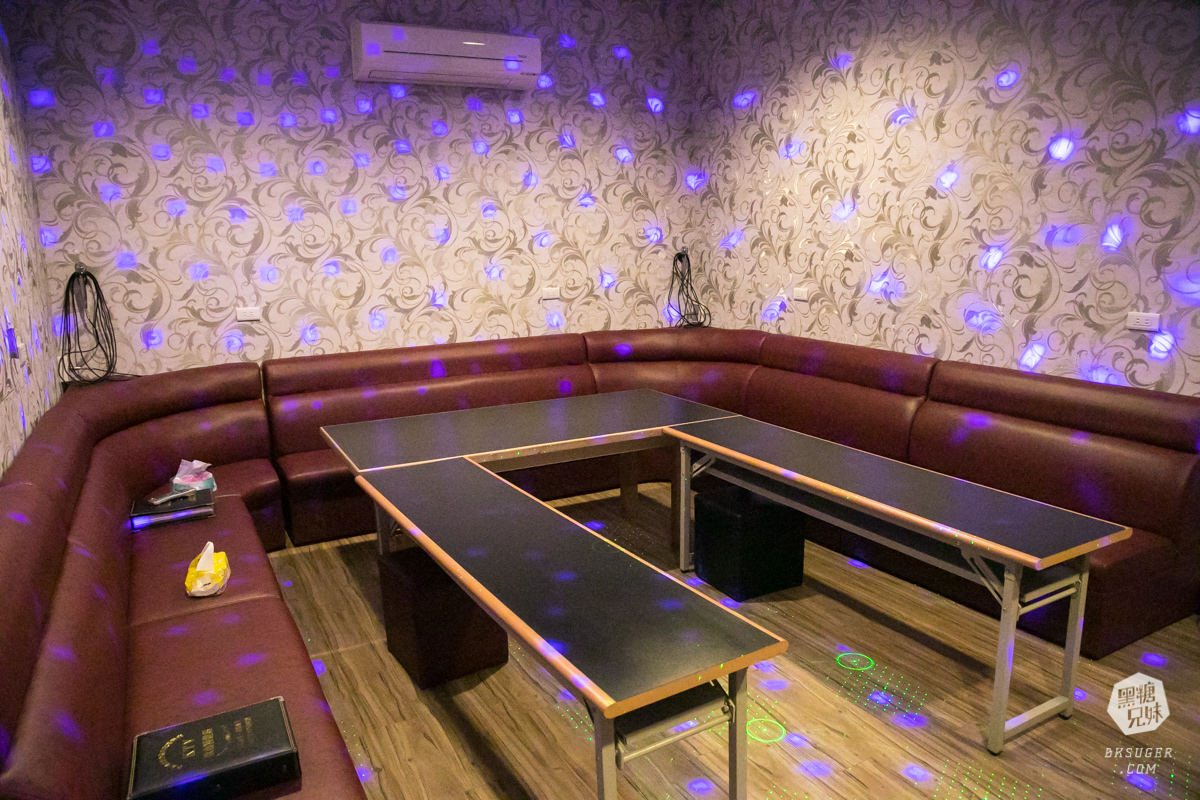 林園美食|1415水母貨櫃咖啡|經典龍虎斑一魚多吃|林園濕地公園旁的咖啡雅座、在地KTV練唱場| - 第51張圖 林園美食|1415水母貨櫃咖啡|經典龍虎斑一魚多吃|林園濕地公園旁的咖啡雅座、在地KTV練唱場|