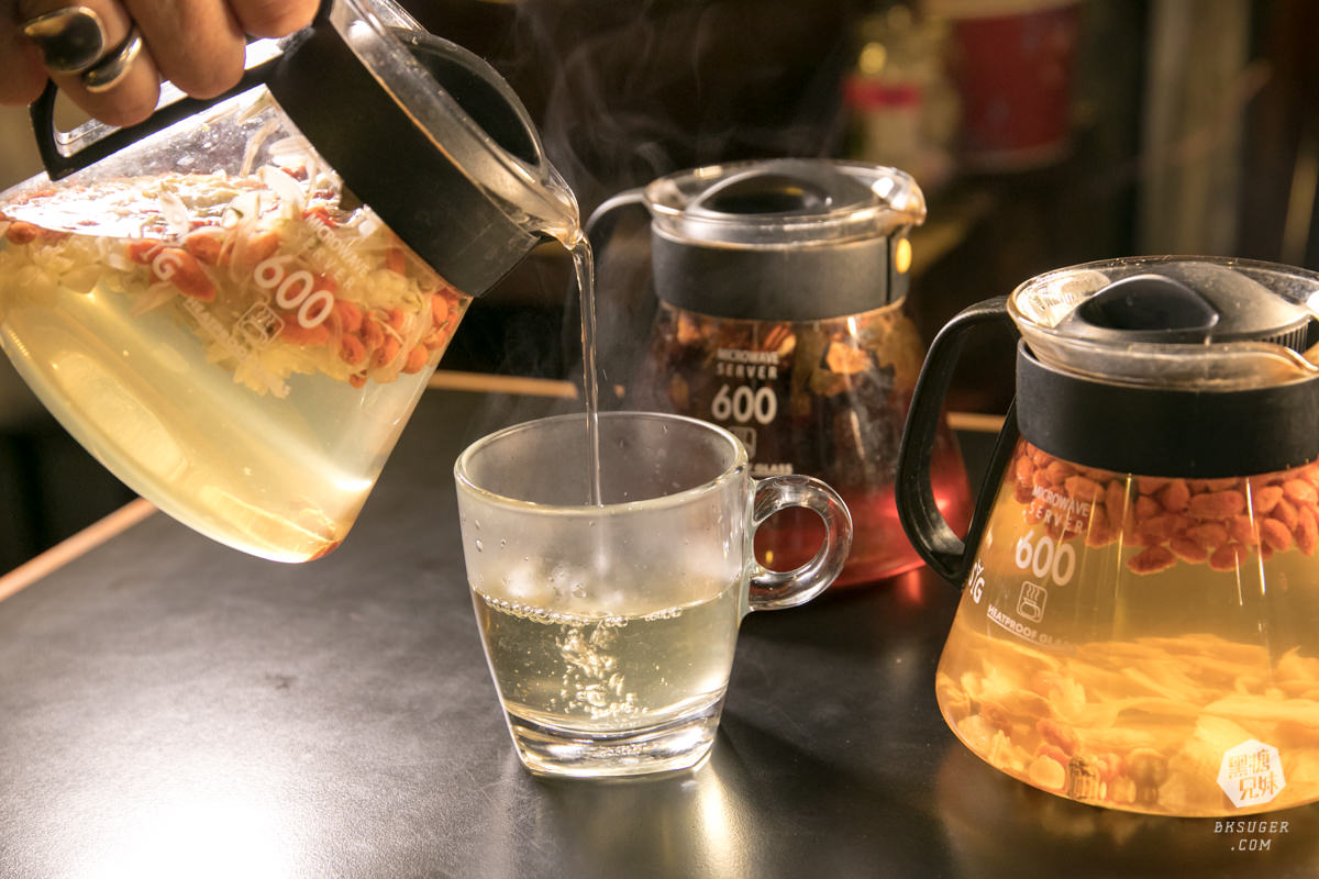 林園美食|1415水母貨櫃咖啡|經典龍虎斑一魚多吃|林園濕地公園旁的咖啡雅座、在地KTV練唱場| - 第41張圖 林園美食|1415水母貨櫃咖啡|經典龍虎斑一魚多吃|林園濕地公園旁的咖啡雅座、在地KTV練唱場|