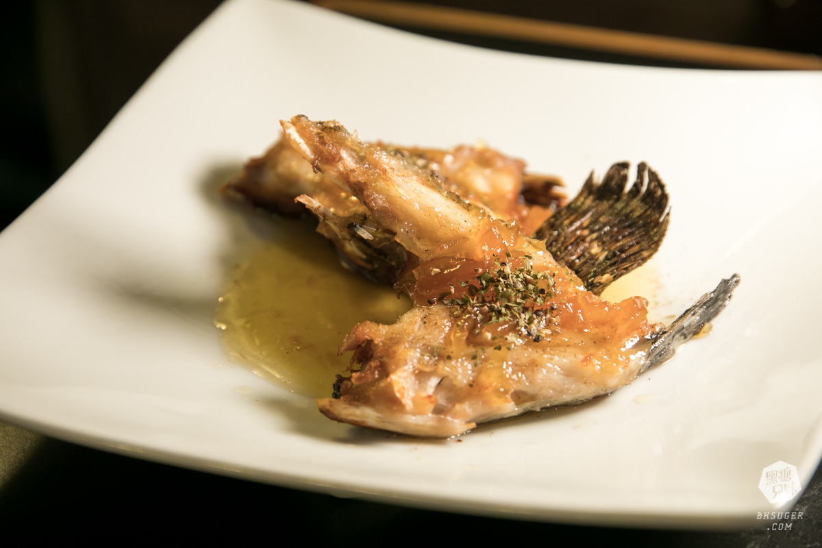 林園美食|1415水母貨櫃咖啡|經典龍虎斑一魚多吃|林園濕地公園旁的咖啡雅座、在地KTV練唱場| - 第23張圖 林園美食|1415水母貨櫃咖啡|經典龍虎斑一魚多吃|林園濕地公園旁的咖啡雅座、在地KTV練唱場|