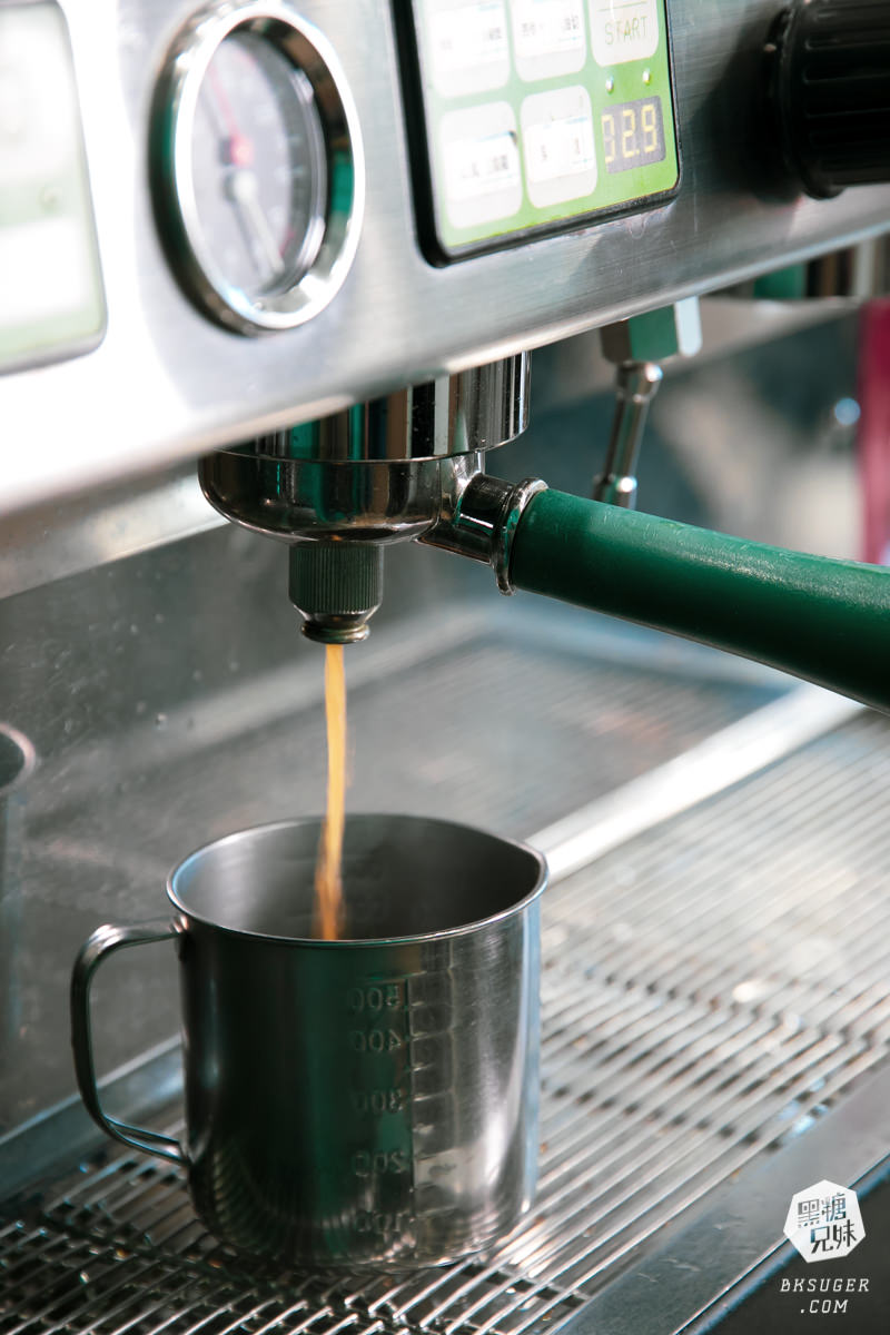 高雄茶飲推薦|樂茗Classic Tea|特色果香季節飲品&現沖茶葉冷泡新鮮回甘不苦澀 - 第5張圖 高雄茶飲推薦|樂茗Classic Tea|特色果香季節飲品&現沖茶葉冷泡新鮮回甘不苦澀