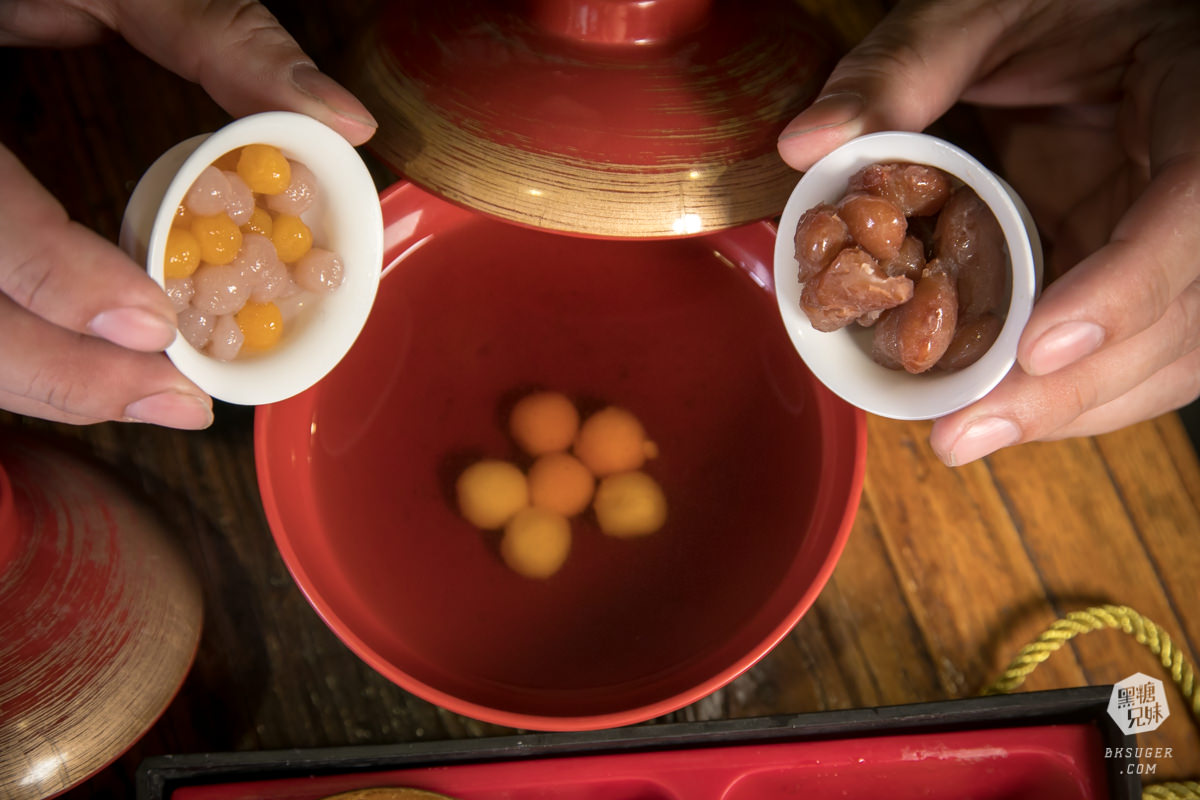 高雄美術館美食|山禾堂拉麵美術館店|樹幹叉燒拉麵1.8KG重磅登場!浮誇草莓山雲霧繚繞 - 第39張圖 高雄美術館美食|山禾堂拉麵美術館店|樹幹叉燒拉麵1.8KG重磅登場!浮誇草莓山雲霧繚繞