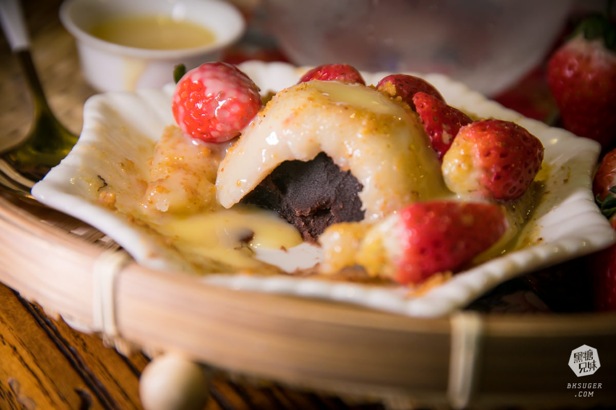 高雄美術館美食|山禾堂拉麵美術館店|樹幹叉燒拉麵1.8KG重磅登場!浮誇草莓山雲霧繚繞 - 第33張圖 高雄美術館美食|山禾堂拉麵美術館店|樹幹叉燒拉麵1.8KG重磅登場!浮誇草莓山雲霧繚繞