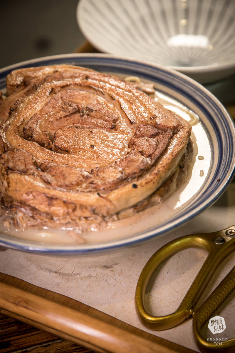 高雄美術館美食|山禾堂拉麵美術館店|樹幹叉燒拉麵1.8KG重磅登場!浮誇草莓山雲霧繚繞 - 第11張圖 高雄美術館美食|山禾堂拉麵美術館店|樹幹叉燒拉麵1.8KG重磅登場!浮誇草莓山雲霧繚繞