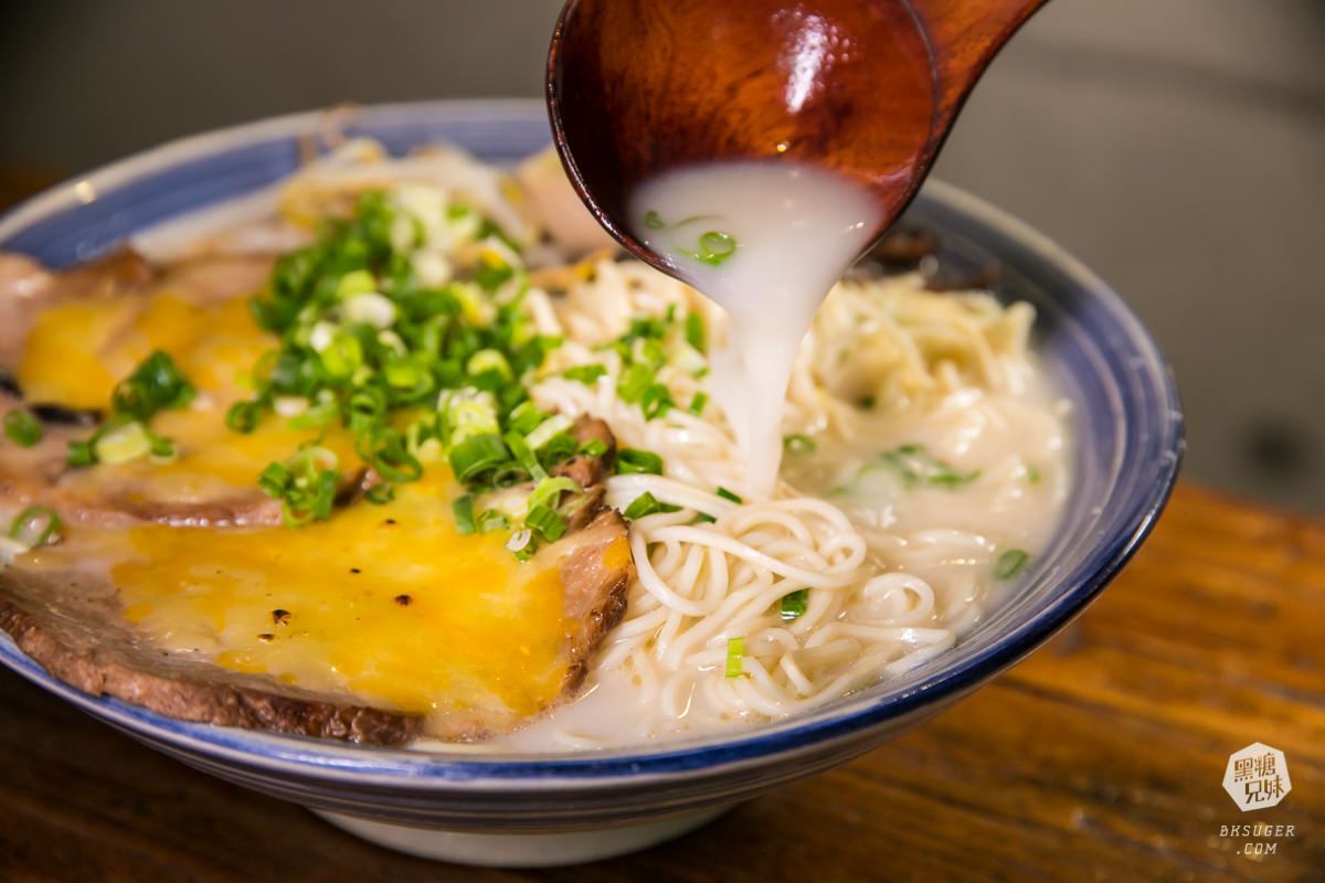 高雄美術館美食|山禾堂拉麵美術館店|樹幹叉燒拉麵1.8KG重磅登場!浮誇草莓山雲霧繚繞 - 第16張圖 高雄美術館美食|山禾堂拉麵美術館店|樹幹叉燒拉麵1.8KG重磅登場!浮誇草莓山雲霧繚繞