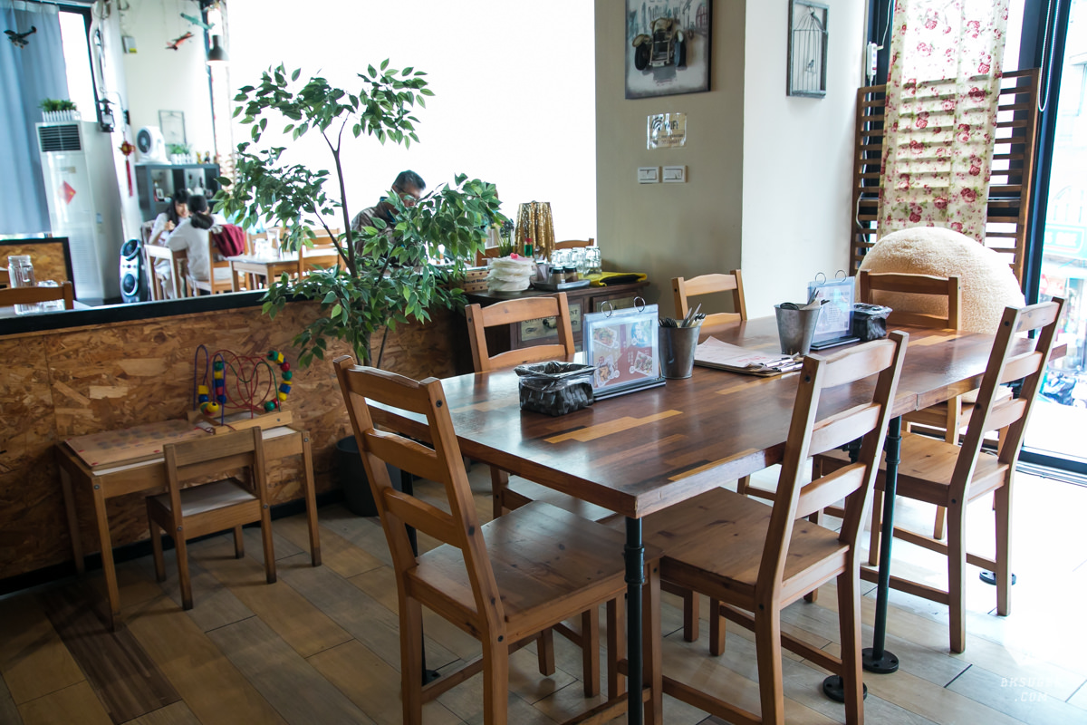 高雄河堤社區美食|瑪莉桃桃-親子生活餐廳|媽媽姐妹閨蜜的聚餐好所在|有兒童遊戲室的輕鬆所在 - 第2張圖 高雄河堤社區美食|瑪莉桃桃-親子生活餐廳|媽媽姐妹閨蜜的聚餐好所在|有兒童遊戲室的輕鬆所在