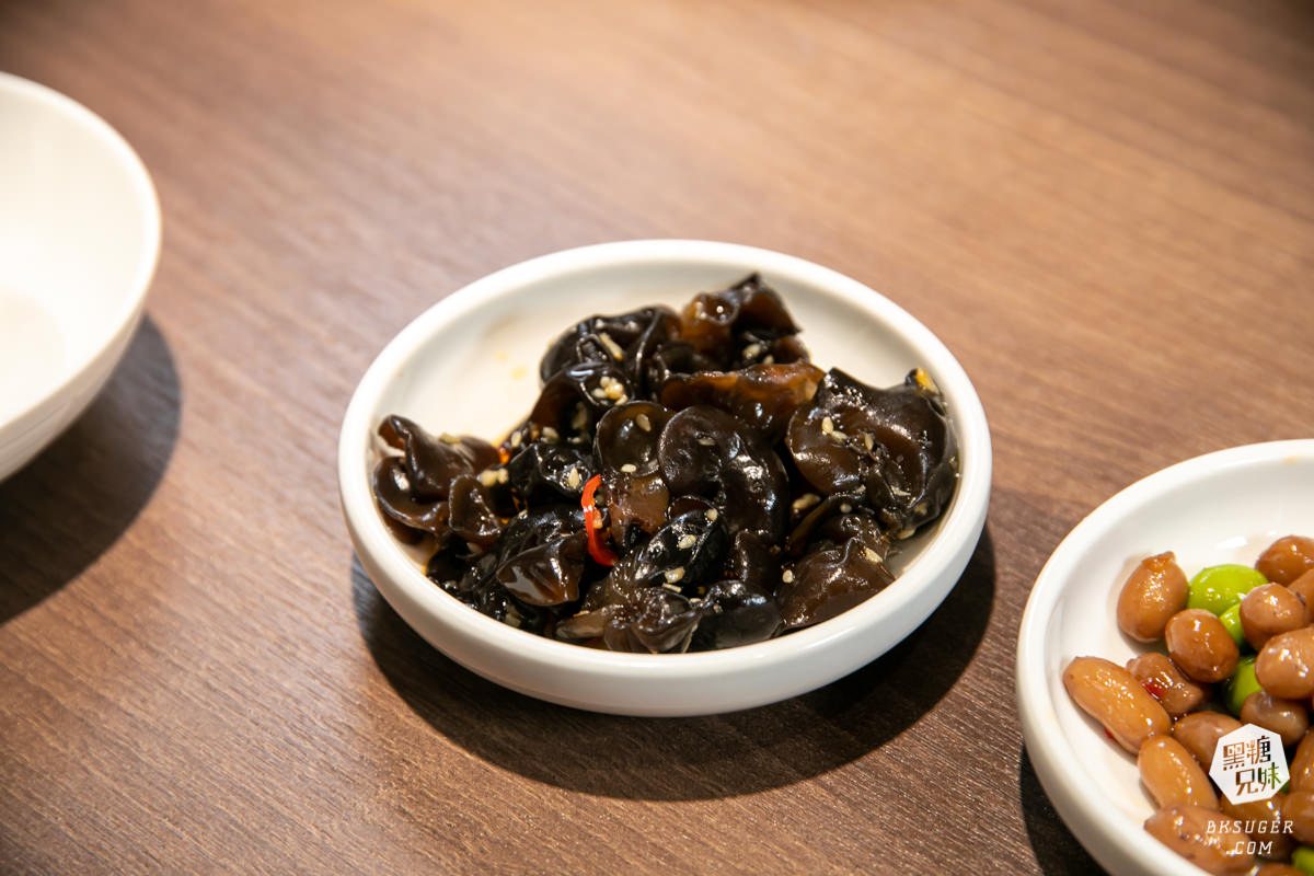 溜溜酸菜魚專賣店-富民店|北高雄宵夜-營業不空班到23:30|隨時都能酸溜一下高雄酸菜魚推薦 - 第11張圖 溜溜酸菜魚專賣店-富民店|北高雄宵夜-營業不空班到23:30|隨時都能酸溜一下高雄酸菜魚推薦