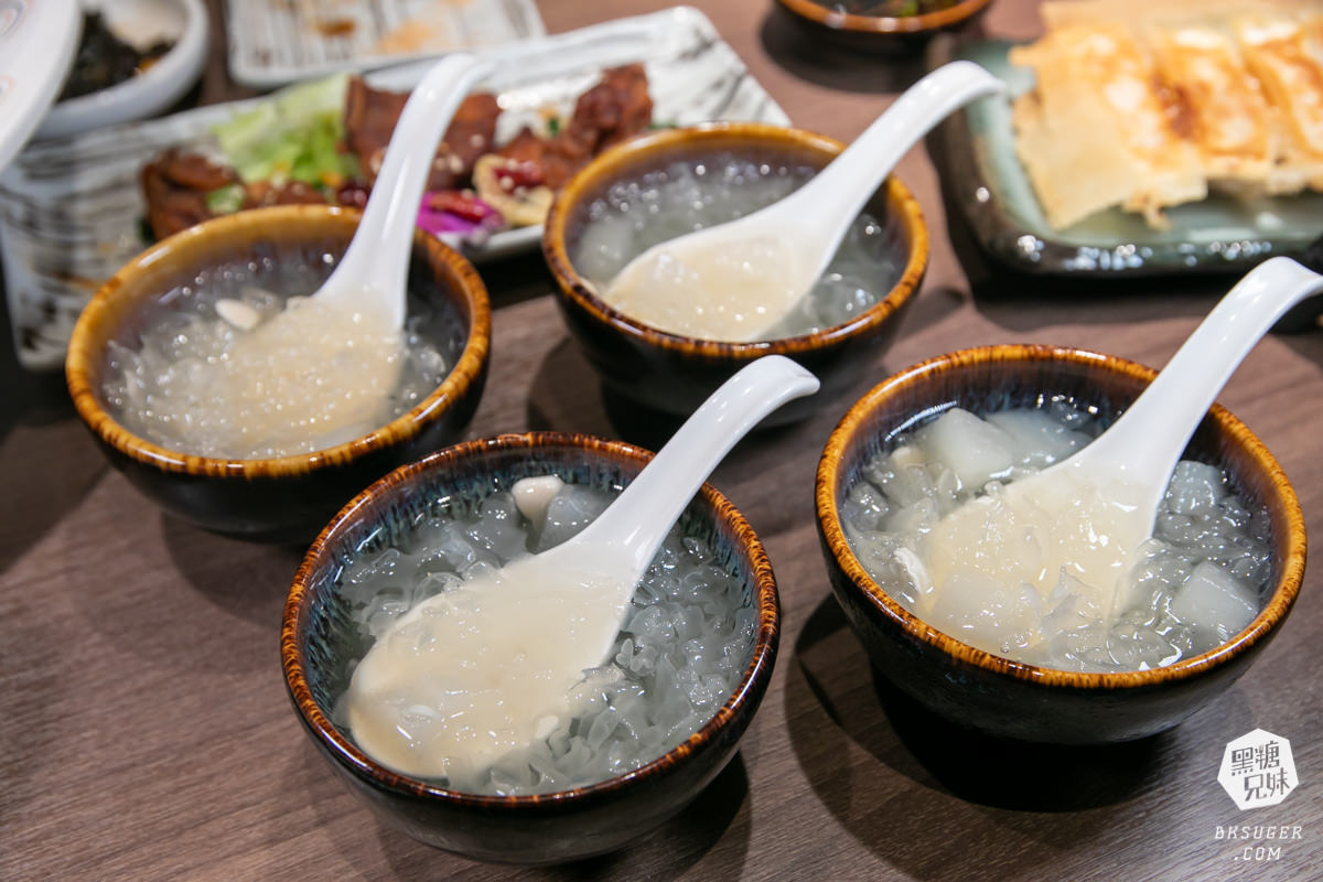 溜溜酸菜魚專賣店-富民店|北高雄宵夜-營業不空班到23:30|隨時都能酸溜一下高雄酸菜魚推薦 - 第29張圖 溜溜酸菜魚專賣店-富民店|北高雄宵夜-營業不空班到23:30|隨時都能酸溜一下高雄酸菜魚推薦