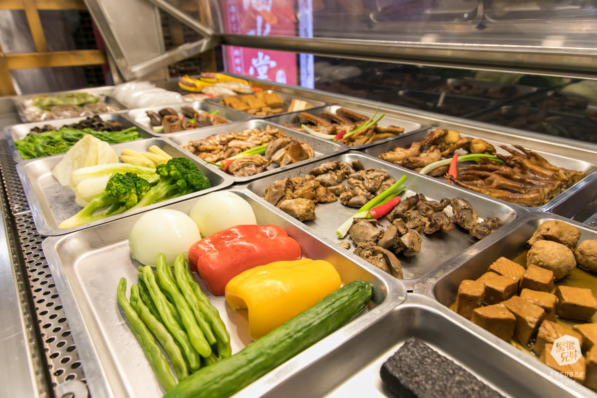 高雄宵夜滷味推薦|滷水堂南台店|不愛熱食油膩的你最佳選擇|配酒良宵老字號丐幫滷味新品牌 - 第6張圖 高雄宵夜滷味推薦|滷水堂南台店|不愛熱食油膩的你最佳選擇|配酒良宵老字號丐幫滷味新品牌