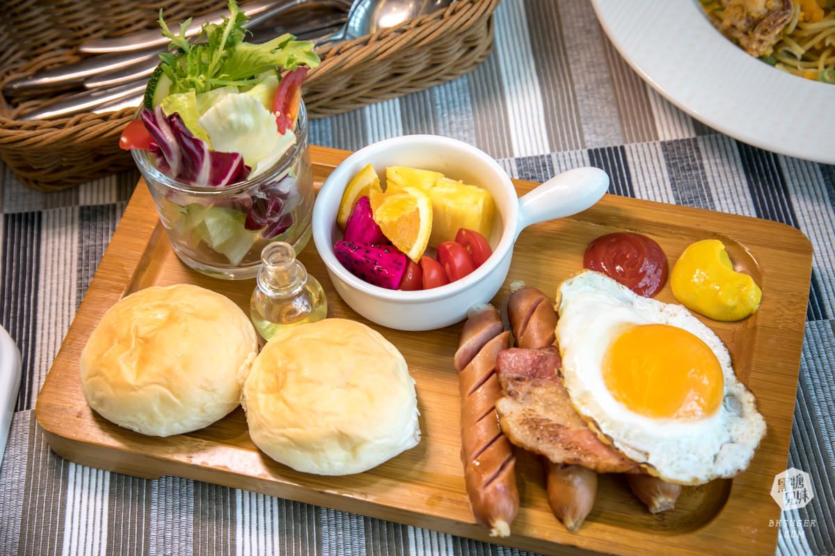 高雄聚餐餐廳|Cofein咖啡隱-漢神自強店|大立漢神商圈附近最神秘的獨棟餐廳! - 第24張圖 高雄聚餐餐廳|Cofein咖啡隱-漢神自強店|大立漢神商圈附近最神秘的獨棟餐廳!