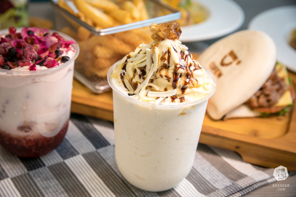 高雄聚餐餐廳|Cofein咖啡隱-漢神自強店|大立漢神商圈附近最神秘的獨棟餐廳! - 第33張圖 高雄聚餐餐廳|Cofein咖啡隱-漢神自強店|大立漢神商圈附近最神秘的獨棟餐廳!