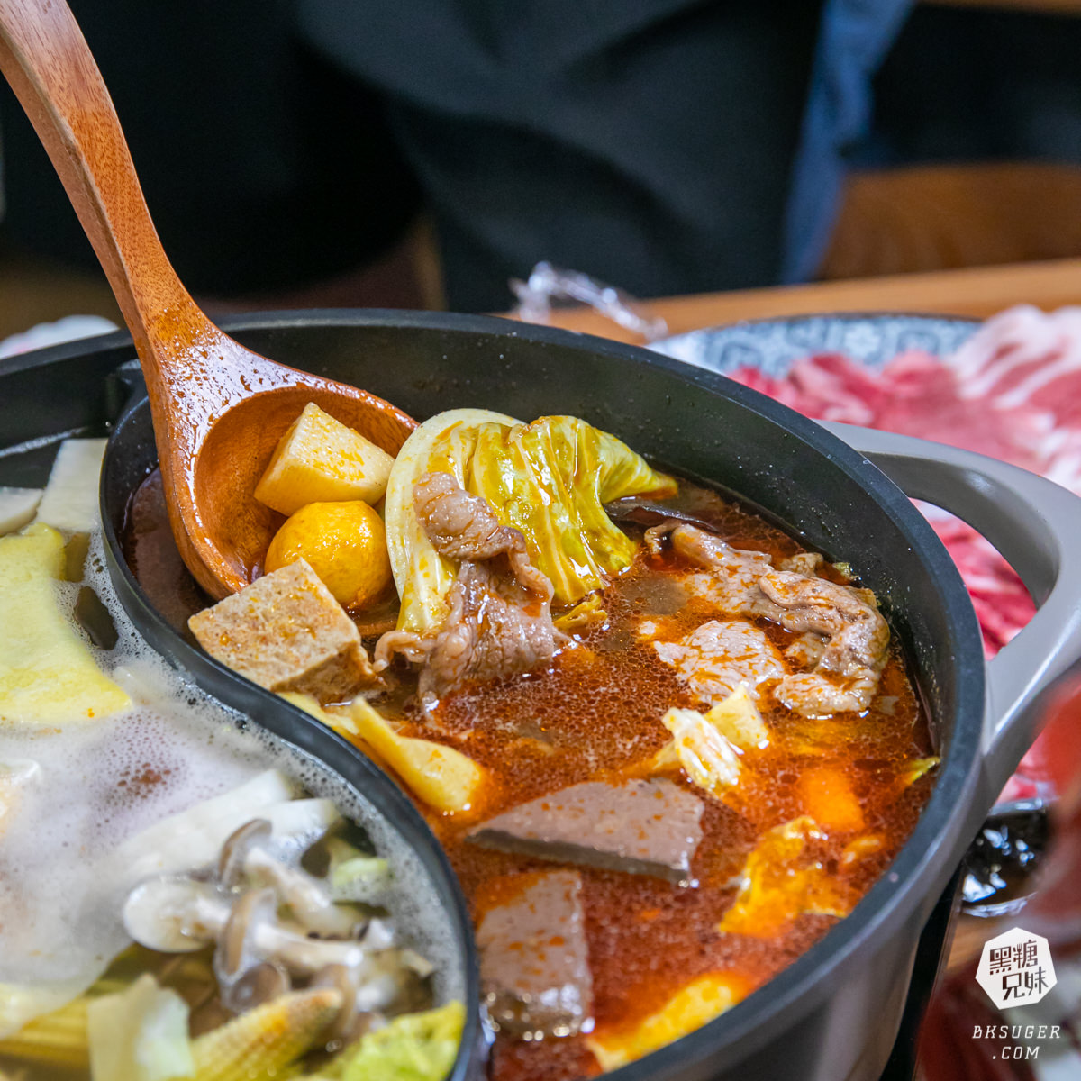 牛頭牌有料湯底開箱|4種湯頭在家就能鴛鴦鍋~麻辣鴨血vs干貝汕頭鍋 - 第18張圖 牛頭牌有料湯底開箱|4種湯頭在家就能鴛鴦鍋~麻辣鴨血vs干貝汕頭鍋