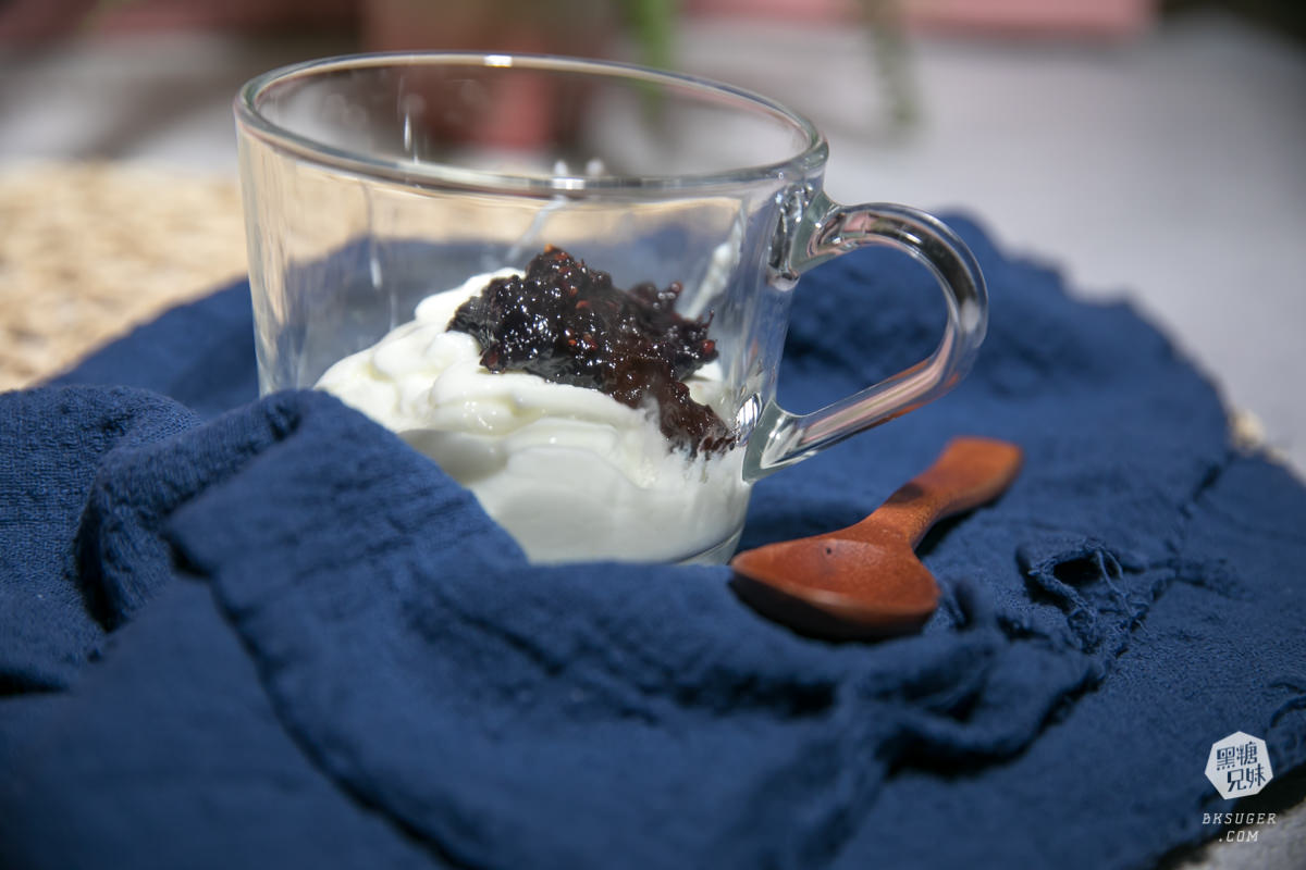 小琉球冰品-烏鬼洞雪花冰|柴燒桑葚醬雪花冰&現烤爆香魷魚腳|古早味的好滋味 - 第33張圖 小琉球冰品-烏鬼洞雪花冰|柴燒桑葚醬雪花冰&現烤爆香魷魚腳|古早味的好滋味