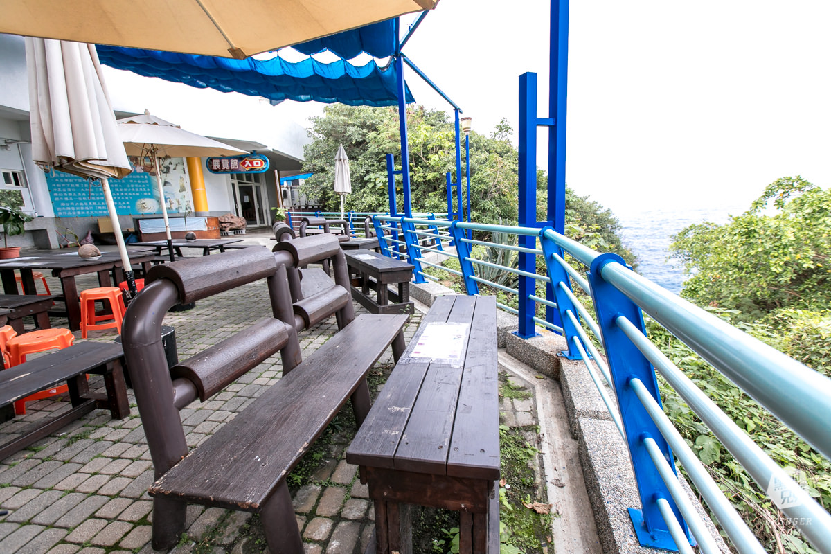 小琉球冰品-烏鬼洞雪花冰|柴燒桑葚醬雪花冰&現烤爆香魷魚腳|古早味的好滋味 - 第7張圖 小琉球冰品-烏鬼洞雪花冰|柴燒桑葚醬雪花冰&現烤爆香魷魚腳|古早味的好滋味