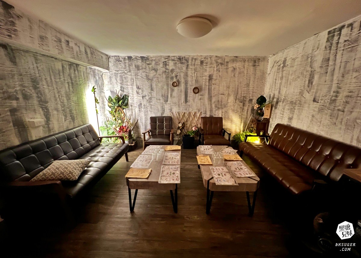 西門町酒吧推薦|once cafe&bar 無心戒酒互助會西寧分會|西門紅樓調酒吧琴酒紅酒專賣 - 第10張圖 西門町酒吧推薦|once cafe&bar 無心戒酒互助會西寧分會|西門紅樓調酒吧琴酒紅酒專賣