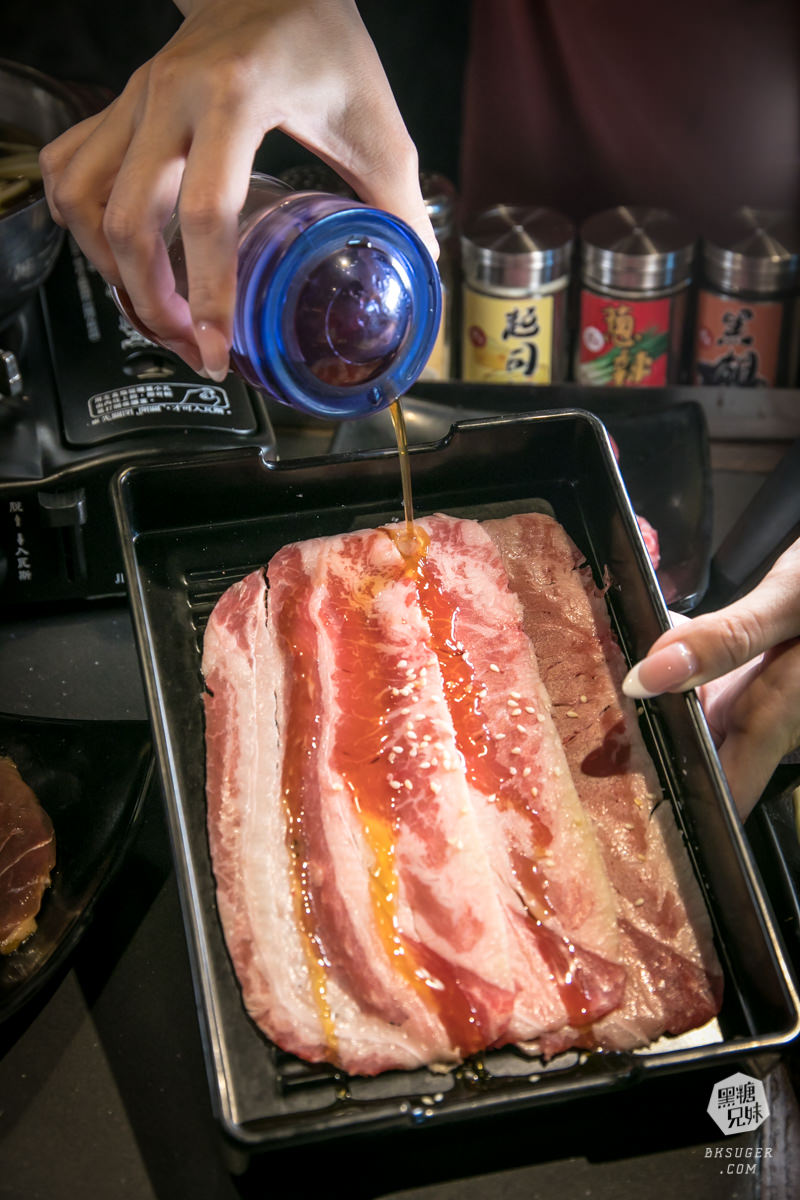 新崛江燒肉吃到飽推薦｜田季發爺-高雄中山店