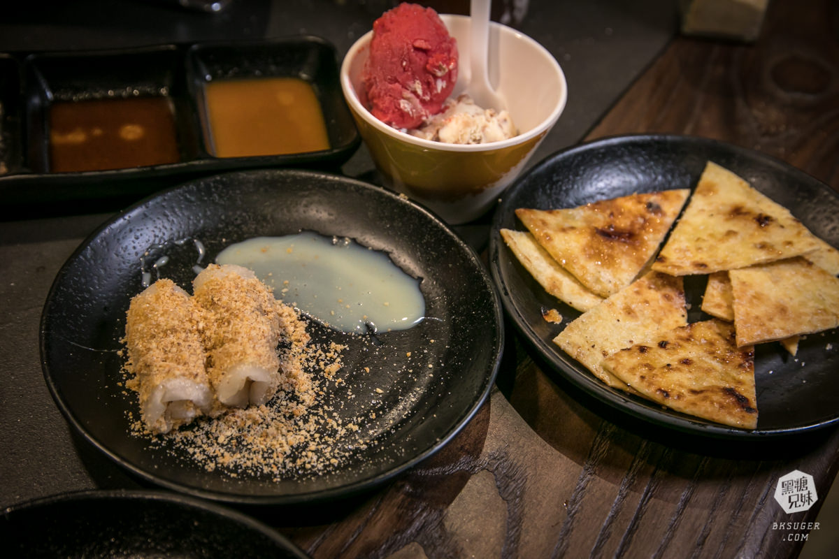 新崛江燒肉吃到飽推薦｜田季發爺-高雄中山店｜放題燒肉搭配魔法學院造景聚會必推