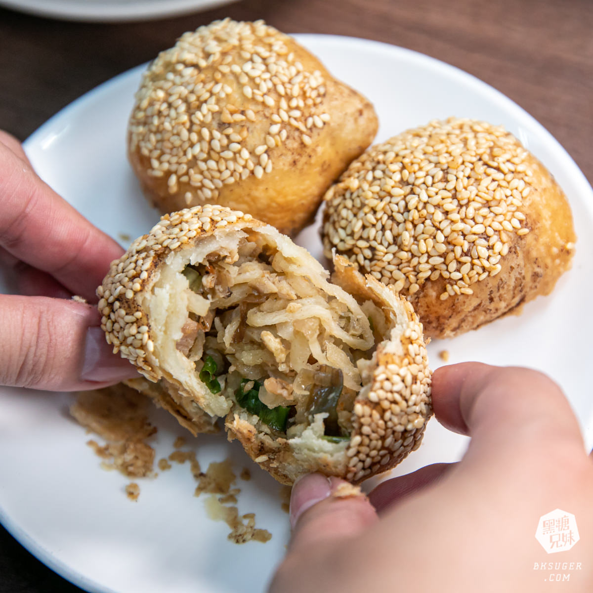 老正興館金牌蔥油餅|多汁小籠包、金牌蔥油餅、捲餅必吃|六合夜市商圈後方美食推薦 - 第12張圖 老正興館金牌蔥油餅|多汁小籠包、金牌蔥油餅、捲餅必吃|六合夜市商圈後方美食推薦