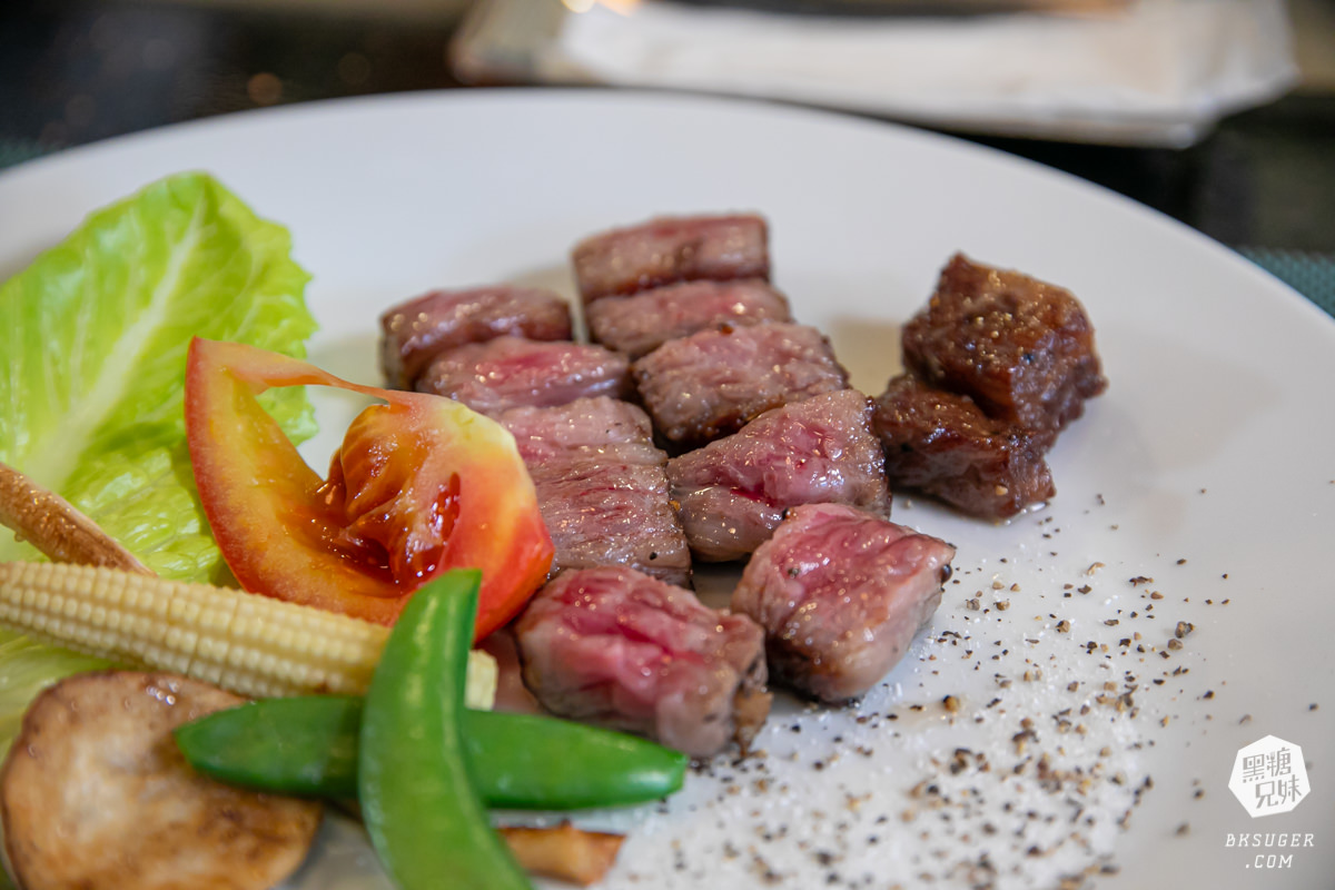 1975鐵板燒｜平日限定商業午餐$990吃和牛｜高雄鐵板燒餐廳推薦｜五星級享受隱身巷弄