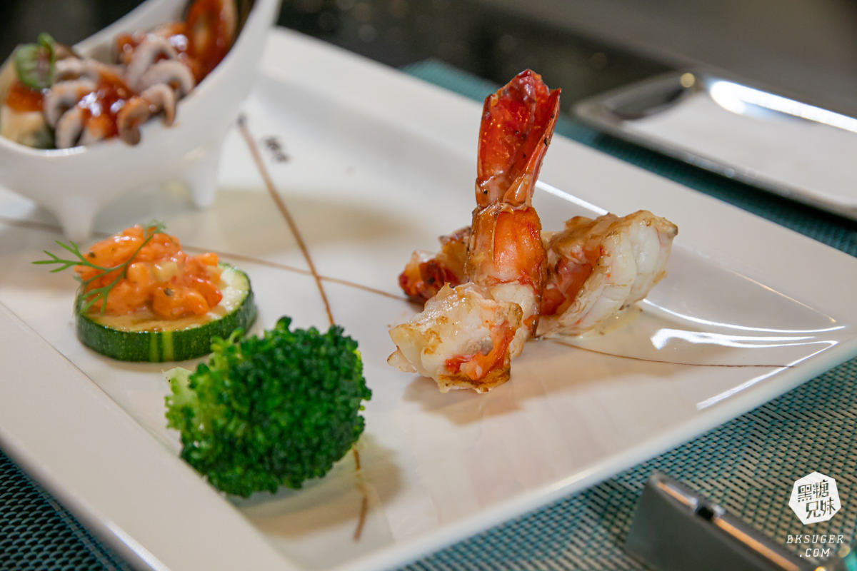 1975鐵板燒｜平日限定商業午餐$990吃和牛｜高雄鐵板燒餐廳推薦｜五星級享受隱身巷弄