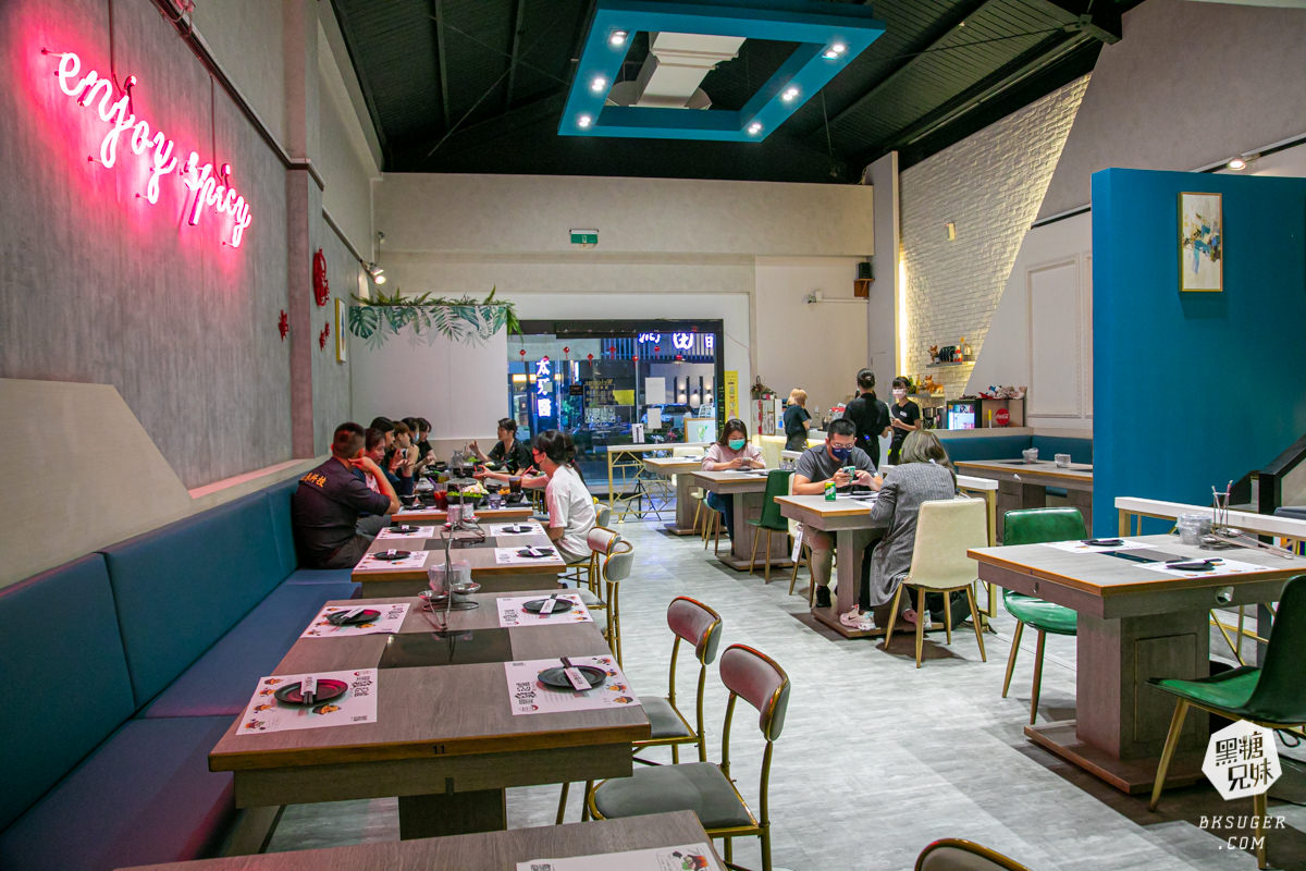 聞雞起爐港式麻辣雞煲火鍋