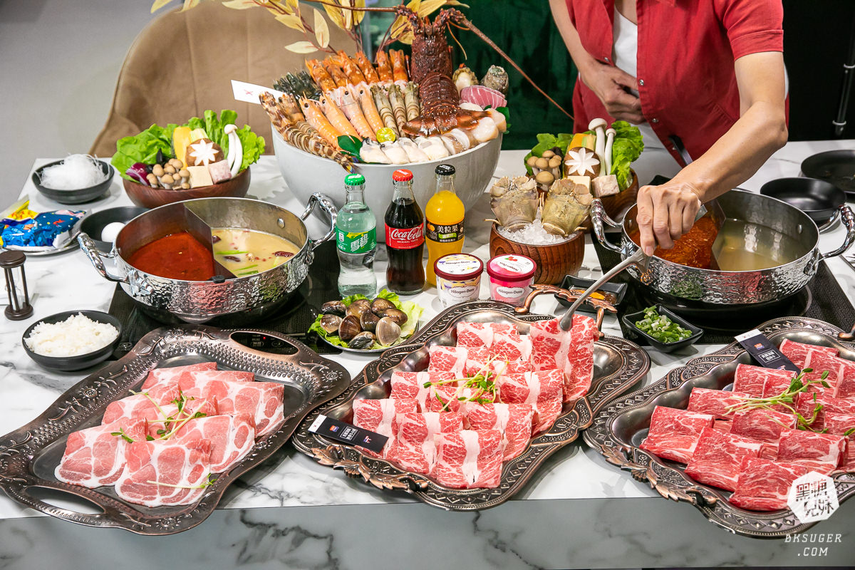 高雄母親節聚餐|花花世界鍋物高雄左營旗艦店|聚餐火鍋推薦|超狂活體龍蝦11種海鮮豪邁上桌 - 第14張圖 高雄母親節聚餐|花花世界鍋物高雄左營旗艦店|聚餐火鍋推薦|超狂活體龍蝦11種海鮮豪邁上桌