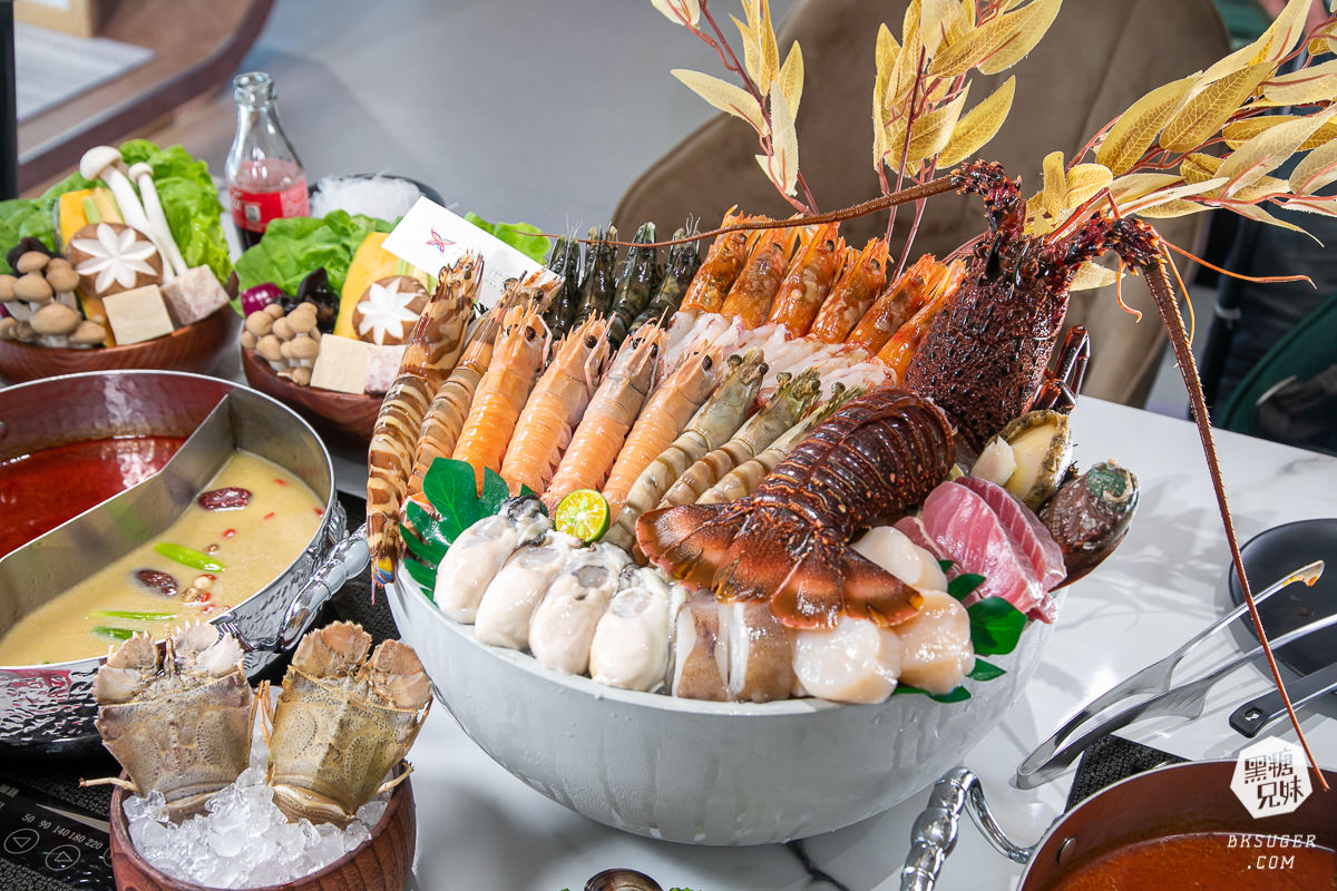 高雄母親節聚餐|花花世界鍋物高雄左營旗艦店|聚餐火鍋推薦|超狂活體龍蝦11種海鮮豪邁上桌 - 第26張圖 高雄母親節聚餐|花花世界鍋物高雄左營旗艦店|聚餐火鍋推薦|超狂活體龍蝦11種海鮮豪邁上桌