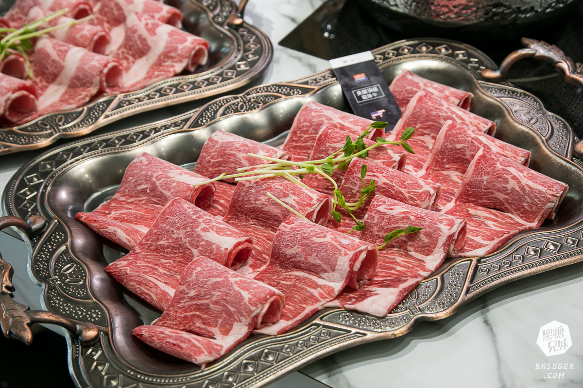 高雄母親節聚餐|花花世界鍋物高雄左營旗艦店|聚餐火鍋推薦|超狂活體龍蝦11種海鮮豪邁上桌 - 第34張圖 高雄母親節聚餐|花花世界鍋物高雄左營旗艦店|聚餐火鍋推薦|超狂活體龍蝦11種海鮮豪邁上桌