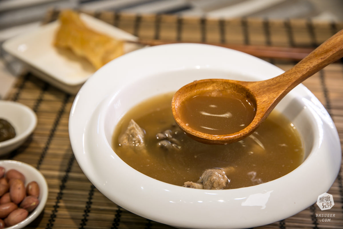 台南東區|萌生精緻麵食|強調自然「平衡」的天地氣息代表-自然陰乾精品麵食&清燉湯品| - 第41張圖 台南東區|萌生精緻麵食|強調自然「平衡」的天地氣息代表-自然陰乾精品麵食&清燉湯品|