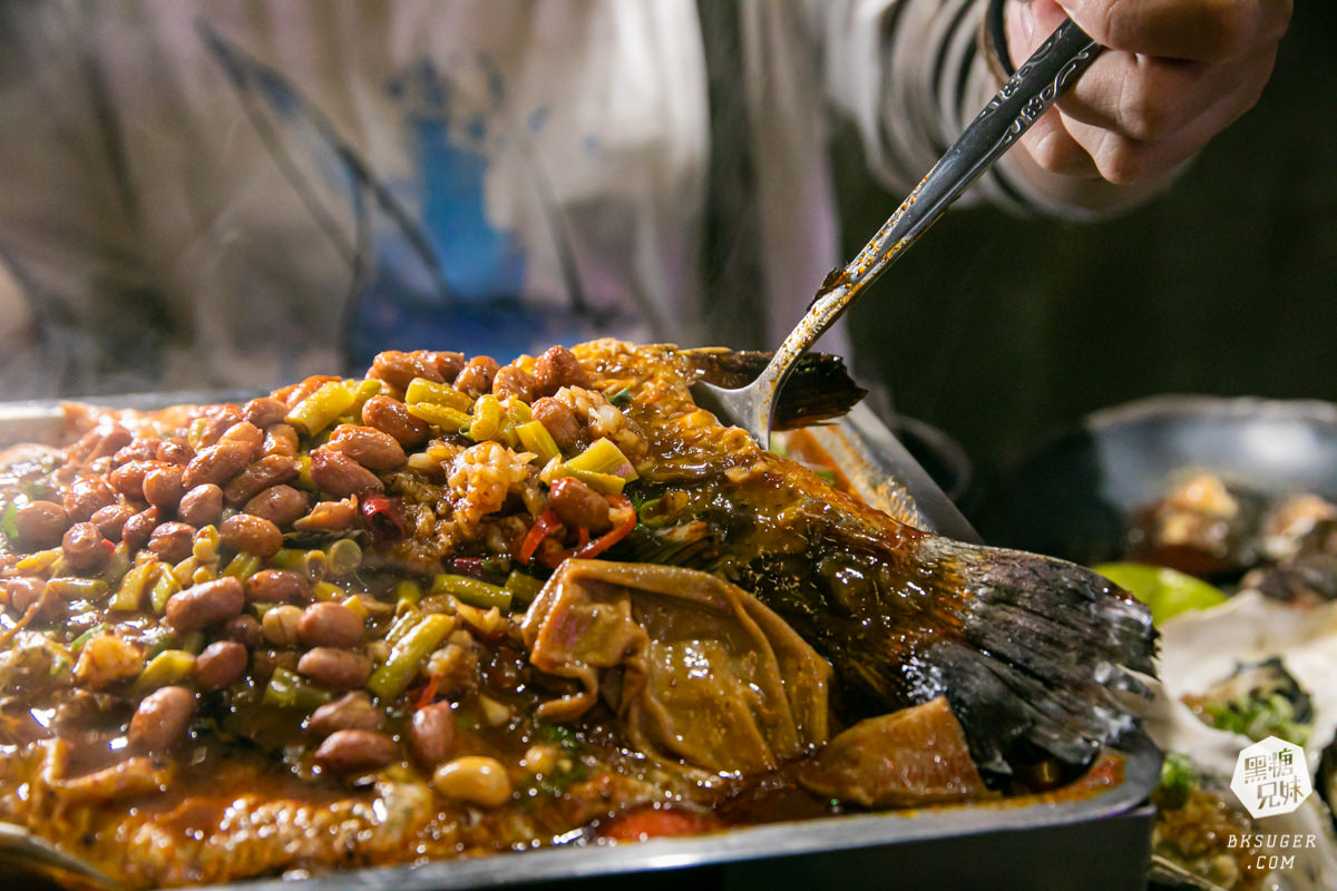 賣烤魚的-高雄宵夜2024必吃｜新菜色起士麻辣烤魚＋麻辣小龍蝦＆跳跳蛙｜夜晚聚會食尚玩家推薦