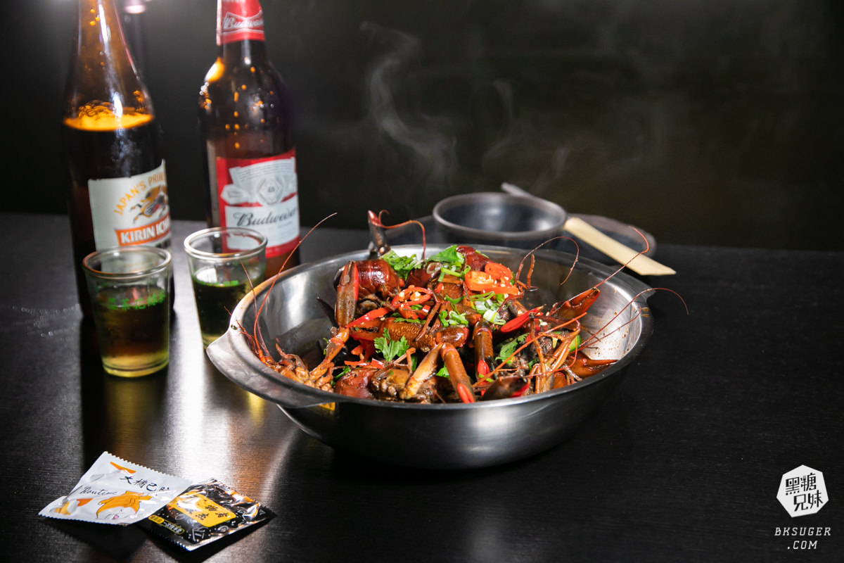 賣烤魚的-高雄宵夜2024必吃｜新菜色起士麻辣烤魚＋麻辣小龍蝦＆跳跳蛙｜夜晚聚會食尚玩家推薦