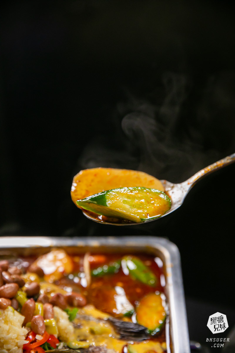 賣烤魚的-高雄宵夜2024必吃｜新菜色起士麻辣烤魚＋麻辣小龍蝦＆跳跳蛙｜夜晚聚會食尚玩家推薦