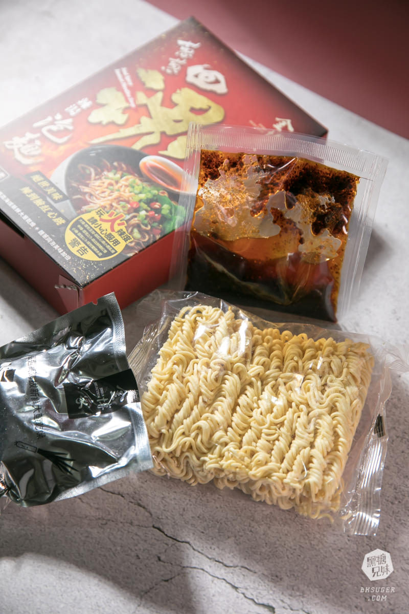 金博家蔥蔥回魂辣湯泡麵|辣湯泡麵深夜開吃宵夜|媽咪速玲代言 - 第6張圖 金博家蔥蔥回魂辣湯泡麵|辣湯泡麵深夜開吃宵夜|媽咪速玲代言