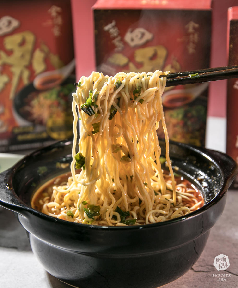 金博家蔥蔥回魂辣湯泡麵|辣湯泡麵深夜開吃宵夜|媽咪速玲代言 - 第20張圖 金博家蔥蔥回魂辣湯泡麵|辣湯泡麵深夜開吃宵夜|媽咪速玲代言