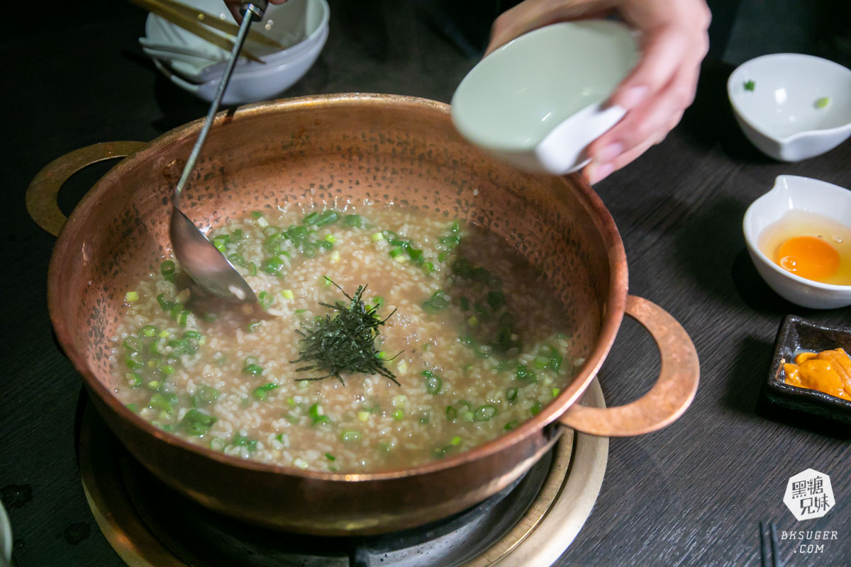 銅花精緻涮涮鍋-左營文奇店|低脂和牛2023新菜單上市-黃金稀飯不敗經典的低調奢華 - 第27張圖 銅花精緻涮涮鍋-左營文奇店|低脂和牛2023新菜單上市-黃金稀飯不敗經典的低調奢華