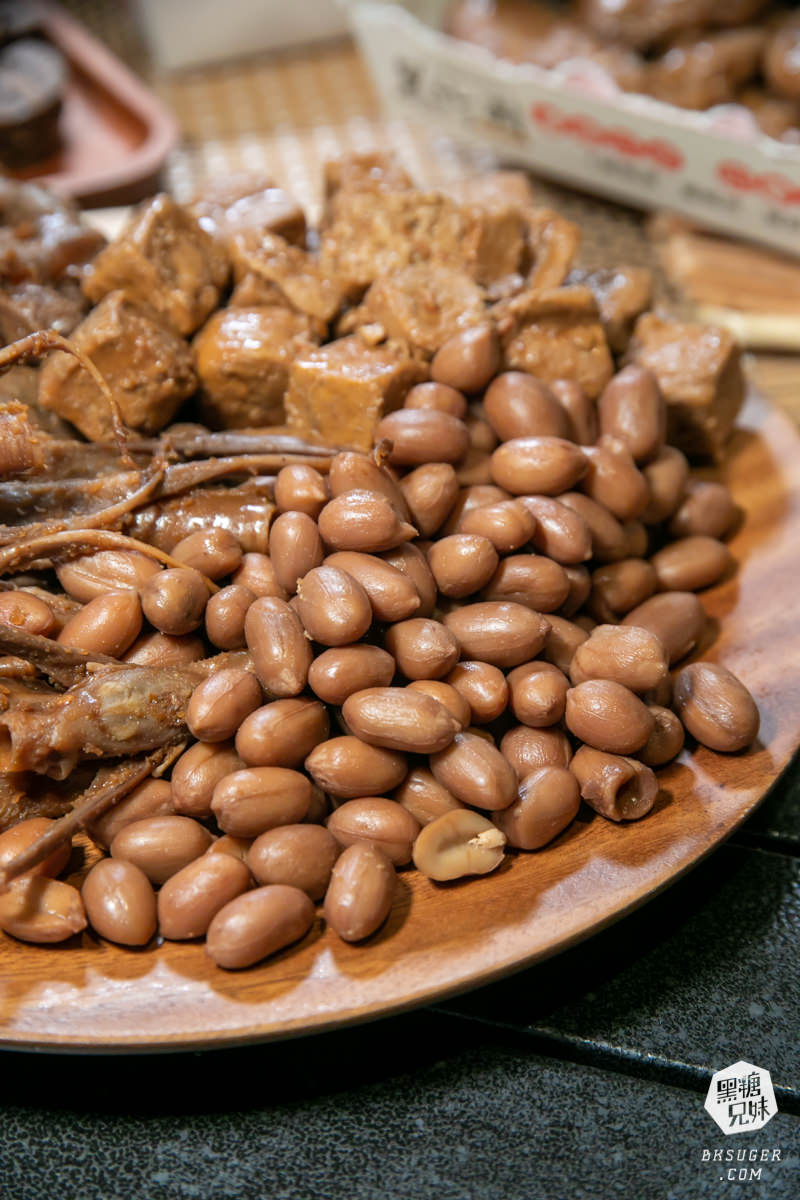 黑竹園雞腳凍|雞腳凍宅配新鮮到家追劇良伴|超級知名的中部口味-飽滿的雞爪&雞翅凍也超迷人 - 第21張圖 黑竹園雞腳凍|雞腳凍宅配新鮮到家追劇良伴|超級知名的中部口味-飽滿的雞爪&雞翅凍也超迷人